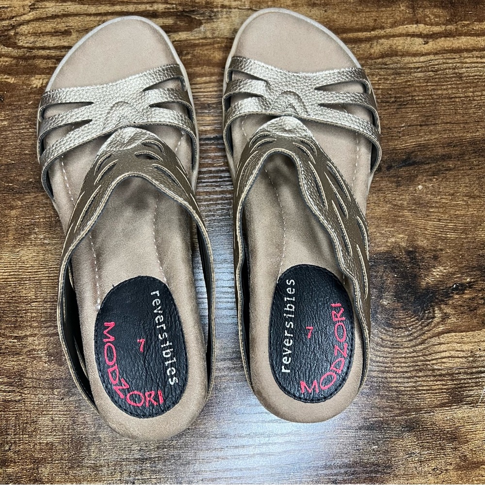 Modzori‎ Reversibles Celesta Wedge Sandal metallic copper black cutout women's 7 - Picture 5 of 10